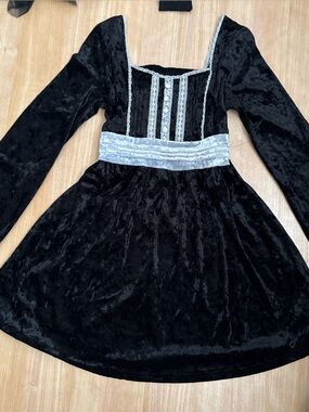 liz lisa doll horror protagonist babydoll button dress
